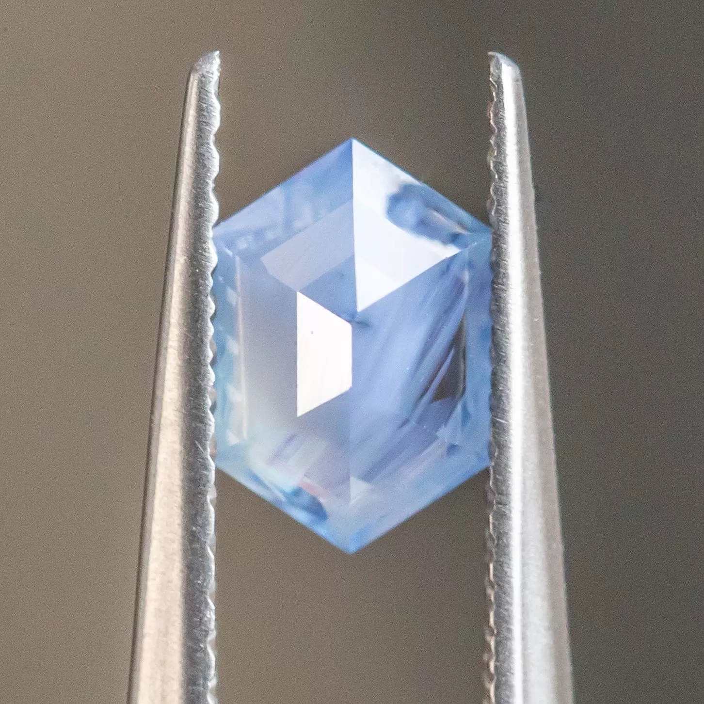 1.22CT HEXAGONAL SAPPHIRE, OPALESCENT BLUE, 7.39X5.23X3.93MM