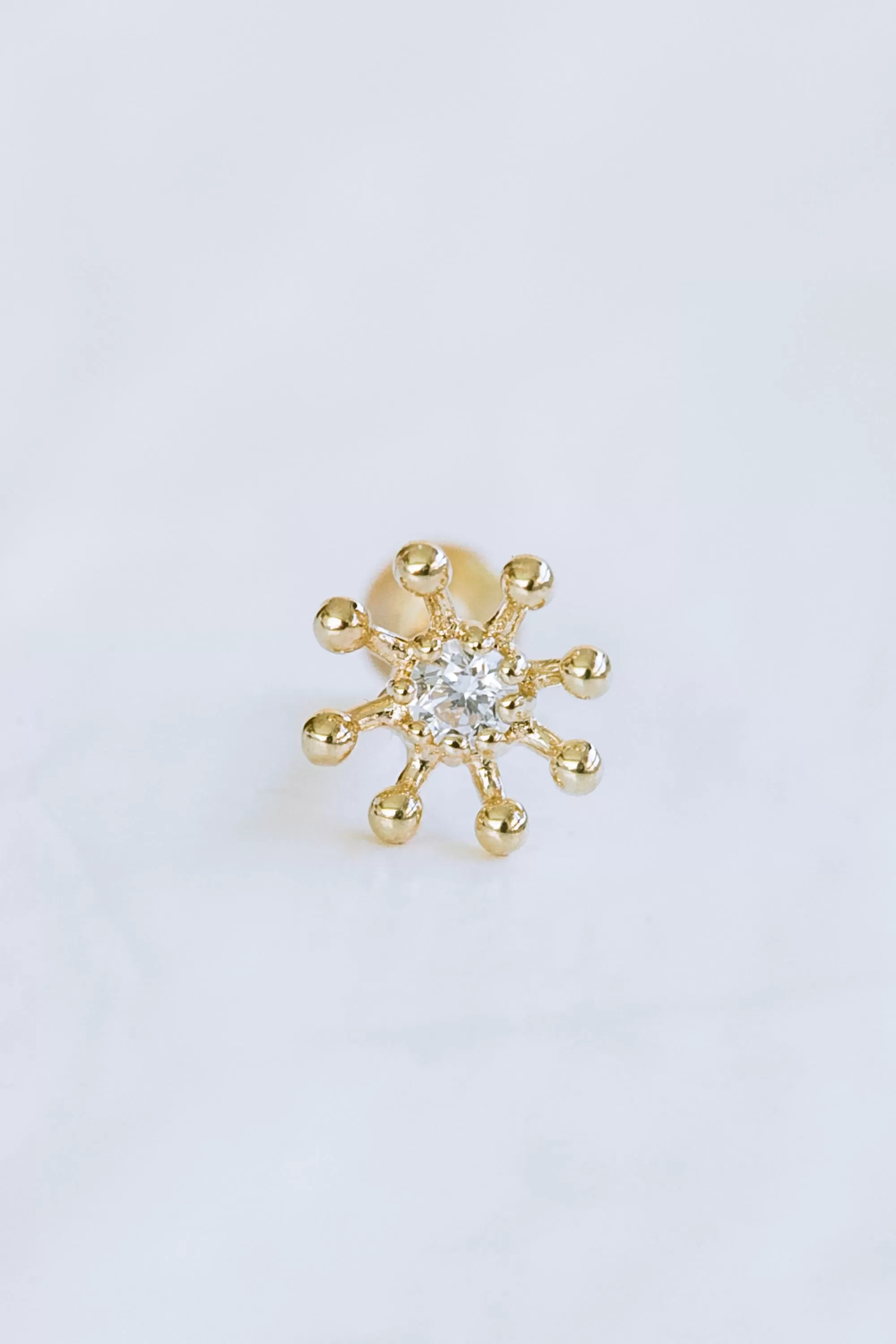 14K Solid Gold Cartilage Delicate Cz  Star Molecule Flower Internally Internal Threaded Earring Labret