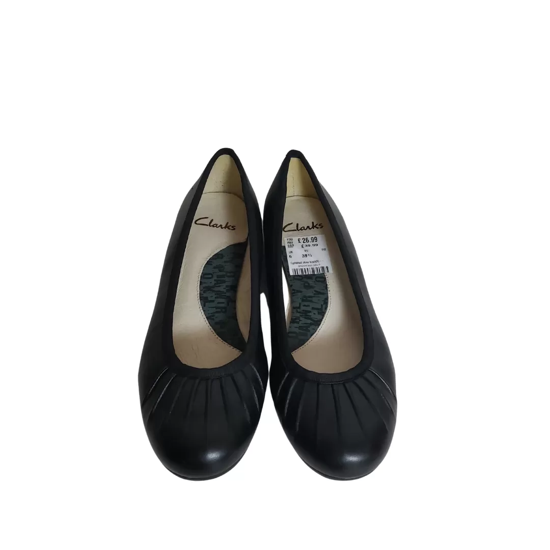 Clark's Black Leather Ballet Flats | Pre Loved |