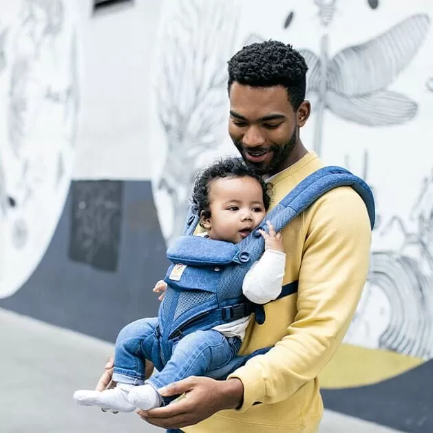 Ergobaby Omni 360 Cool Air Mesh Carrier - Blue Blossoms