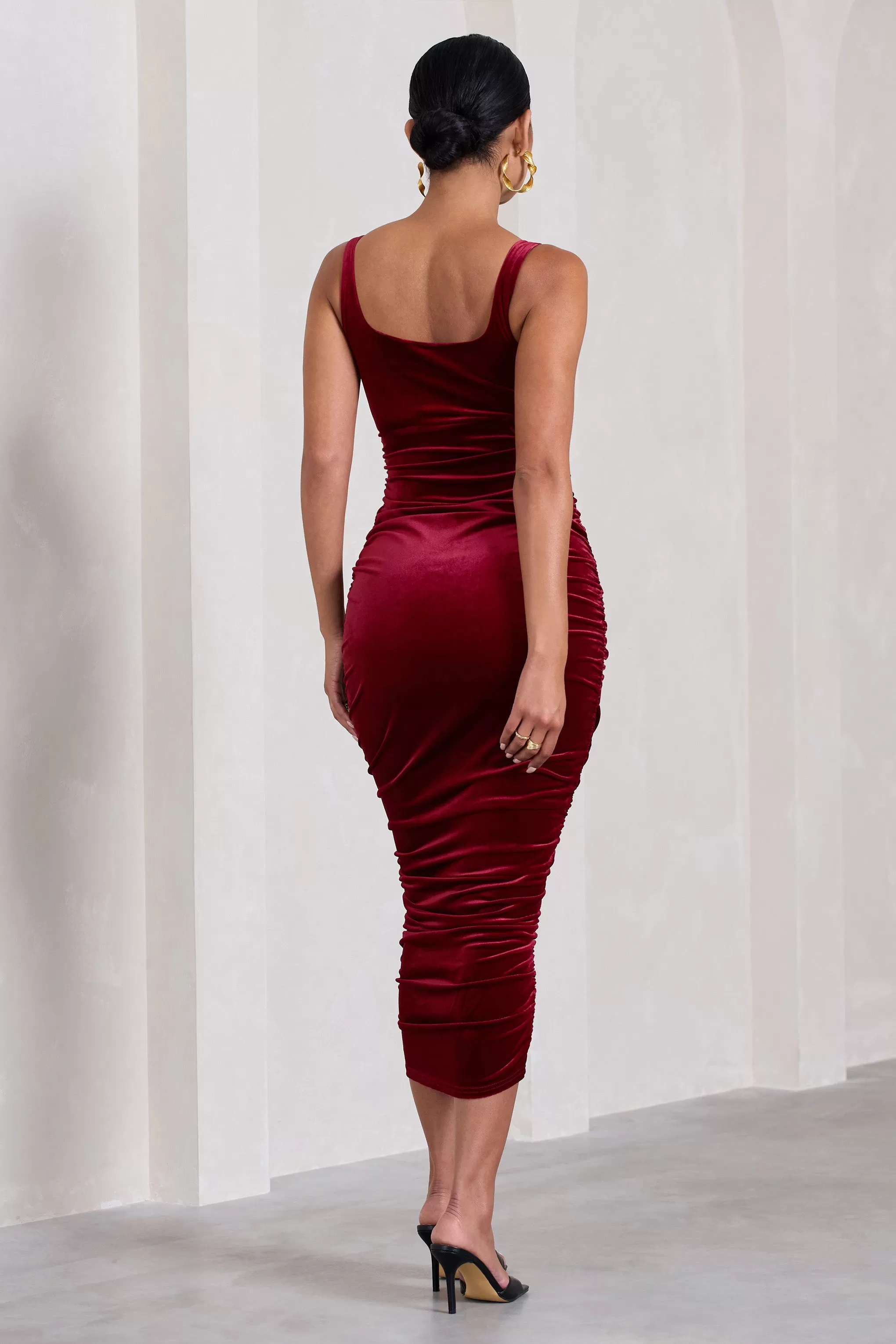 Lisbon | Berry Velvet Maternity Square Neck Ruched Midi Dress