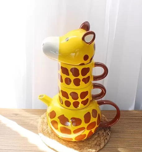 Lovely Giraffe Kettle PN6566