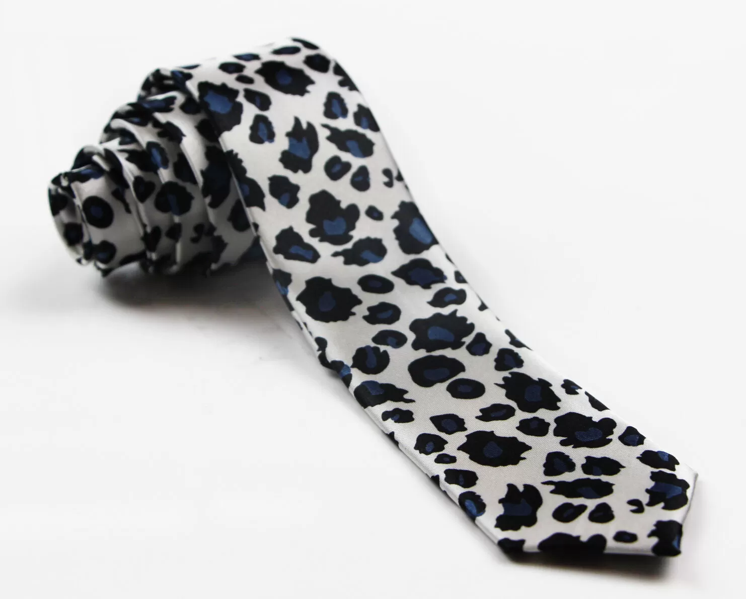 Mens White, Black & Blue Leopard Print 5cm Skinny Neck Tie