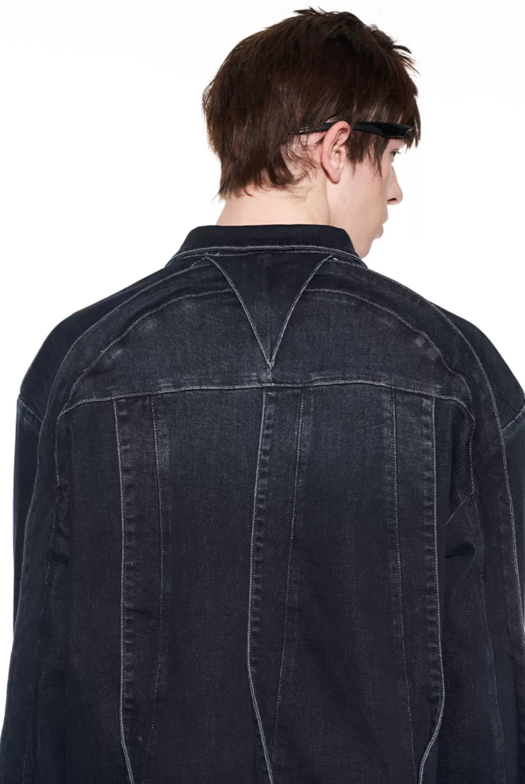 MULTI-LAYERED PANELS DENIM JACKET - BLACK