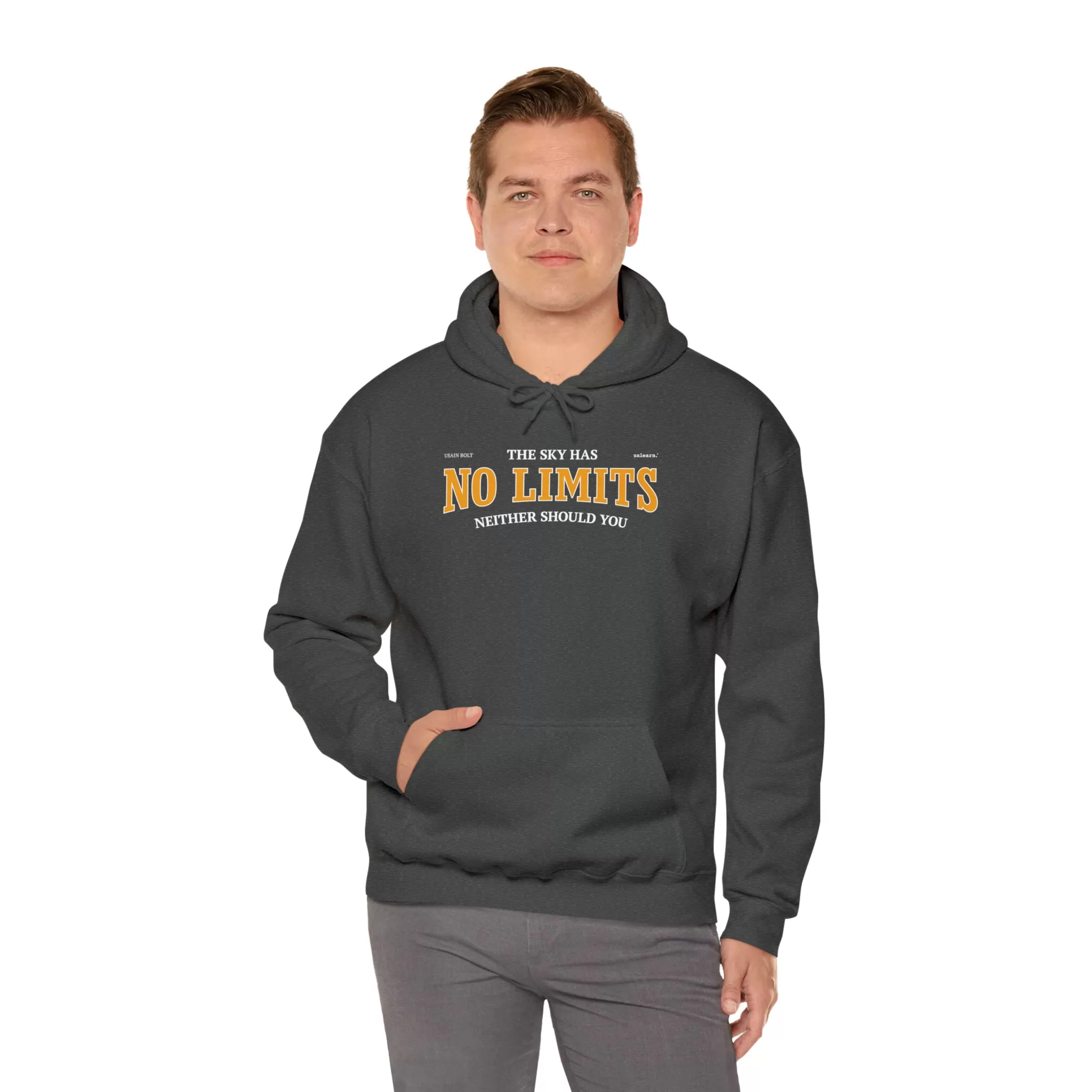 No Limits - Relaxed Fit Hoodie