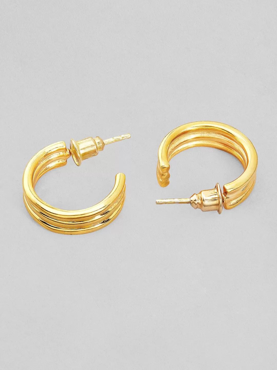 Rubans 925 Silver The Offset Classic Hoop Earrings.- Gold Plated