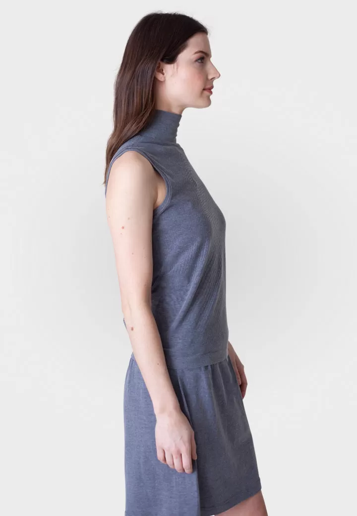 Sleeveless Turtleneck Shirt