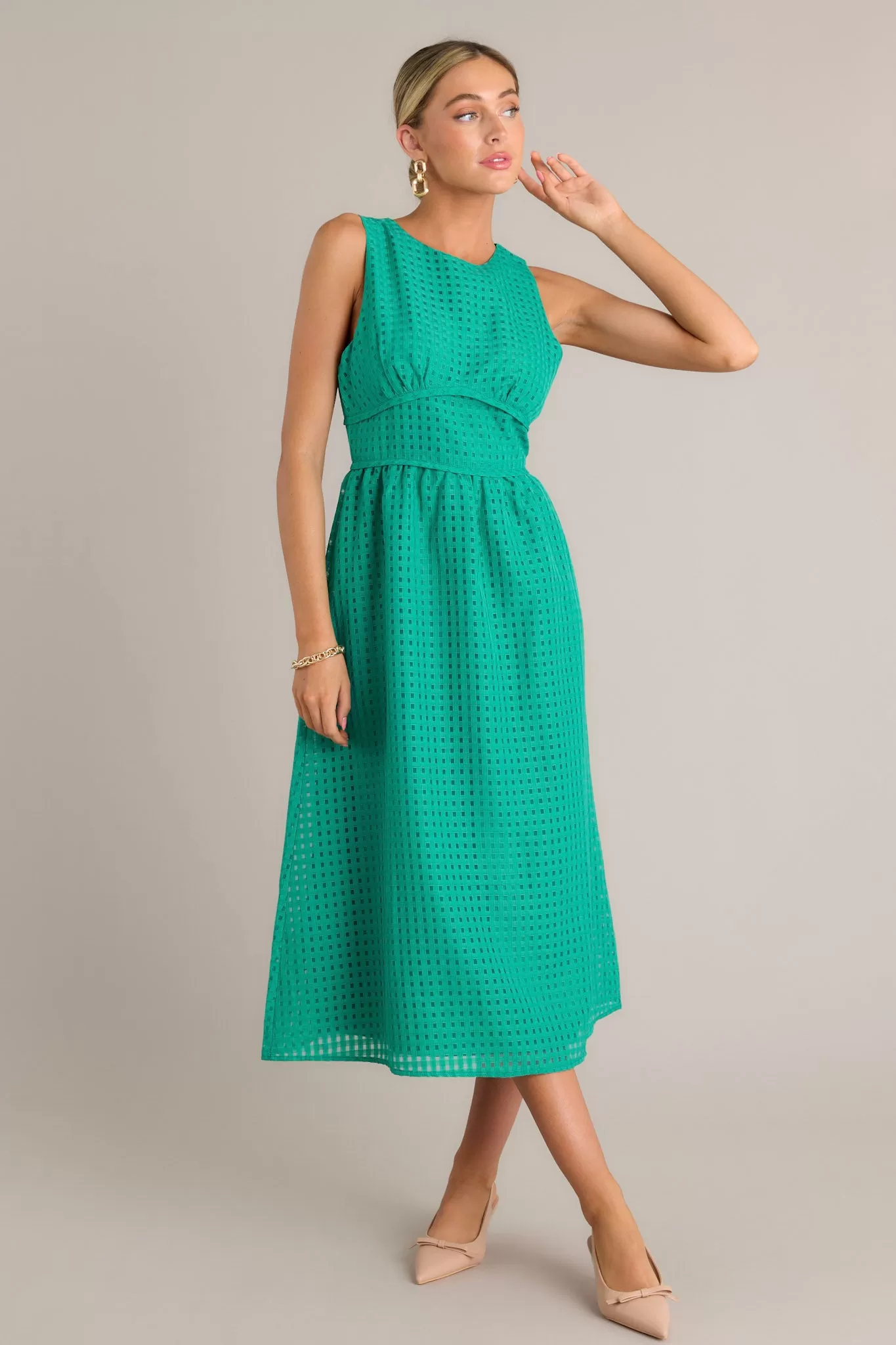 Sophisticated Style Green Sleeveless Midi Dress