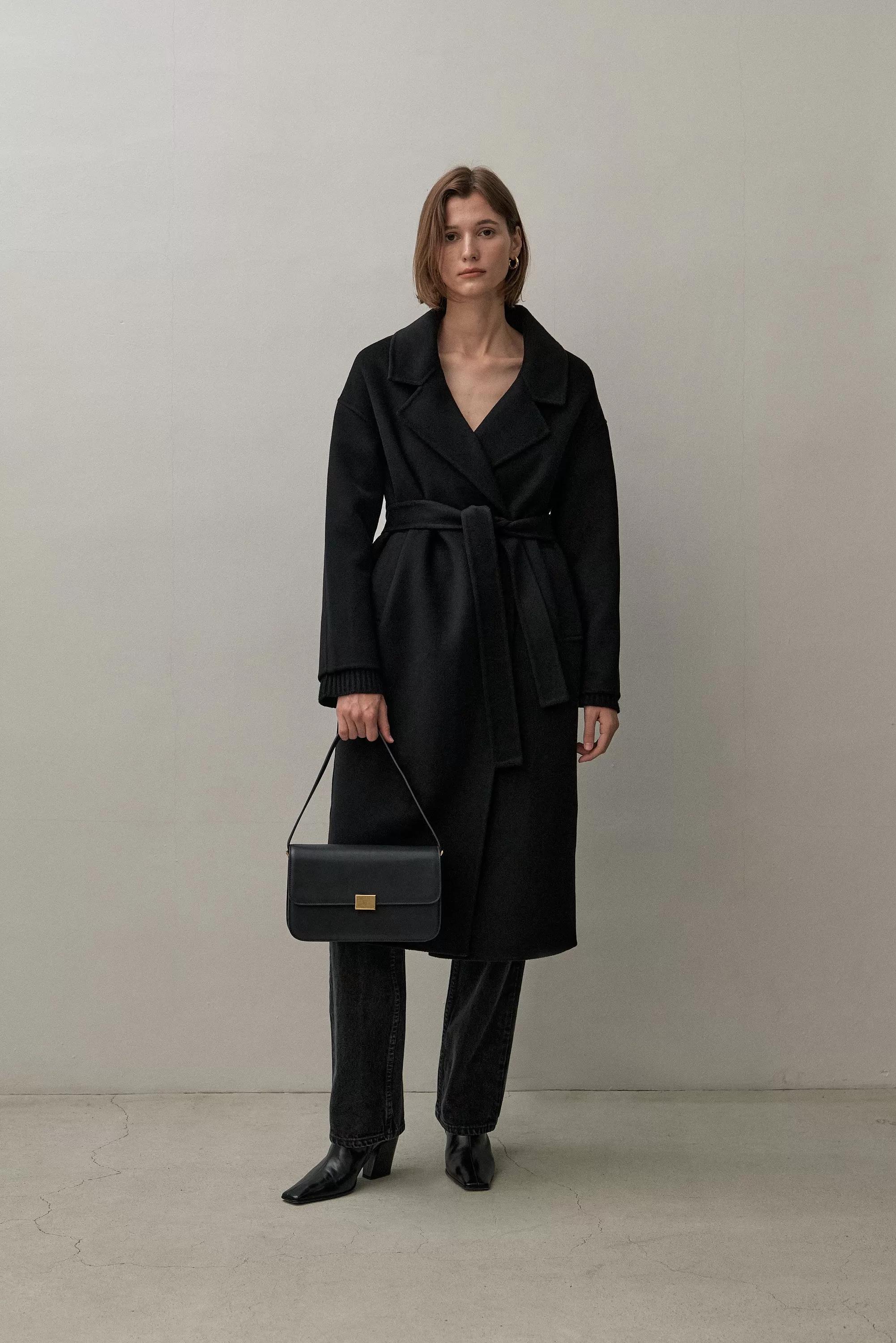 THE LONDON COAT - BLACK